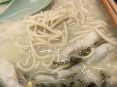-明呈黄鱼面馆(斜土路店)