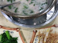 -标记美食新鲜猪杂(兴南大道店)