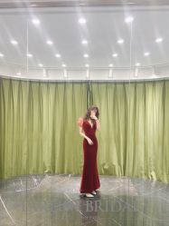 -拉瑞娜LaReine婚纱礼服高级定制