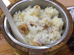 -滇香肴·云南菜蒸汽石锅鱼(云南北路店)