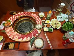 -喜牛烧肉酒场·黑金店(威高广场店)