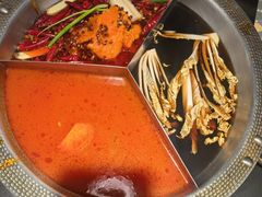 -廖掌柜·重庆鲜货火锅(上海首店)