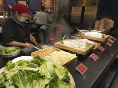 -四海一家自助餐(益田假日广场店)