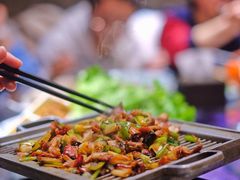 葱爆羊肉-95号酱骨·一块豆腐(展春园西路店)