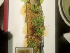 蒜香烤鱼-Sala Thai Restaurant