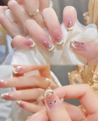 -UGIRL有个美甲