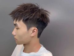 -鸿通城购物中心