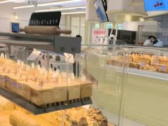 -红星前进面包牛奶公司(君太店)