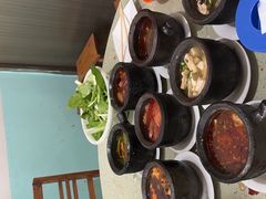 -虹兴砂锅店
