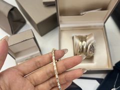 -聚云奢二手奢侈品黄金手表包包回收·中古店(上海店)