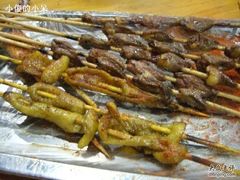 肉肉-新疆烧烤王(广灵店)