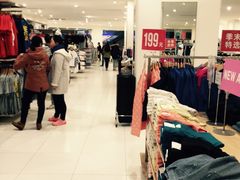 -优衣库(红谷滩万达店)