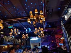 -爱啤精酿·民谣酒馆(滨江店)