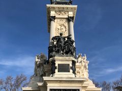 -阿方索十二世纪念碑