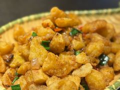 -万重锦·人文川菜馆(骡马市店)