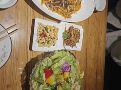 -小三峡食府(西五路店)