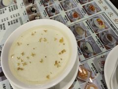 -仁信老铺甜品(北京路店)