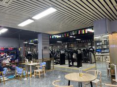 -星动力健身俱乐部(新塘店)