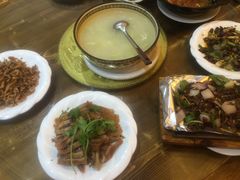 -下梅人家土菜馆(历史文化餐厅度假区店)