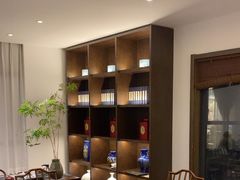 -梅花香里大酒店(郁金香路店)