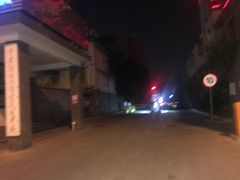 -天幕新彩云国际影城(激光巨幕店)