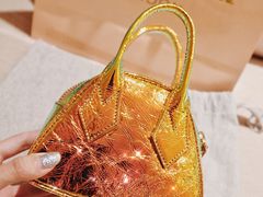 -Vivienne Westwood(上海来福士广场店)
