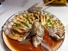 -老街烧烤大排档·地道湖北菜·龙虾馆(汉口火车站店)