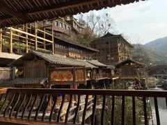 -西江千户苗寨-百年吊脚楼