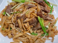 -香港新发烧腊茶餐厅(水围店)