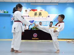 -正道拳击·跆拳道馆(青少年活动中心)