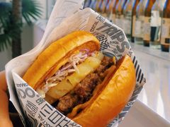 -TRIPS BURGER(大钟寺店)
