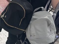 -lululemon(海信广场店)