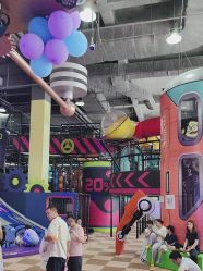 -欧酷世界动力星球(王府井奥莱UP TOWN店)