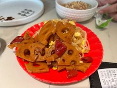 -渔语鱼酸菜鱼新川菜(来福士店)