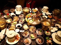 -半岛翡丽海鲜自助餐厅(观风亭店)