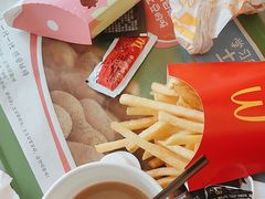 -麦当劳(光新乐购店)