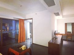 -三亚湾红树林度假世界(木棉酒店)