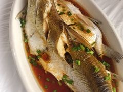 清蒸鱼-小六农家乐(崇明西沙湿地店)