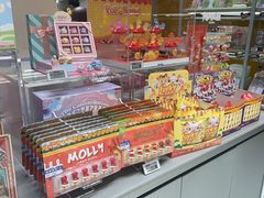 -泡泡玛特POPMART(蓝色港湾店)
