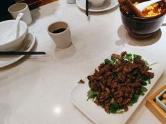 -丁里羊肉小镇(天鹅湖总店)