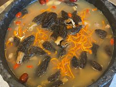 -峰瑞藏地美食·石锅鸡·牦牛肉(大昭寺品牌店)