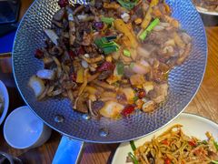-唐师傅湘西名菜馆(武陵路店)