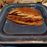 大快朵颐烤鸭时