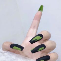 -悦指间美甲美睫