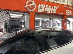 -鲨鱼皮汽车凹陷玻璃修复(静安店)