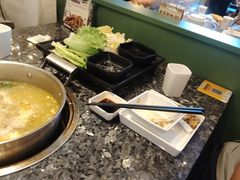 -一席地·本地鸡窝·杭帮鸡火锅(萧山银隆百货店)