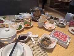 -雍和会海鲜姿造自助(湖东路店)
