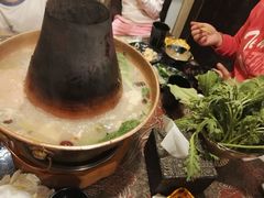 -小窝头炭火铜锅