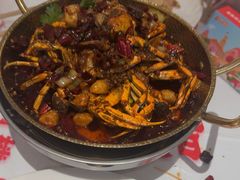 -肥肥虾庄·金牌油焖大虾(汉口城市广场店)