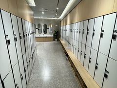 -Z&B Fitness Studio·Gym(前滩L+PLAZA店)